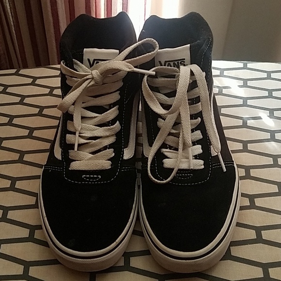 black vans mens size 8